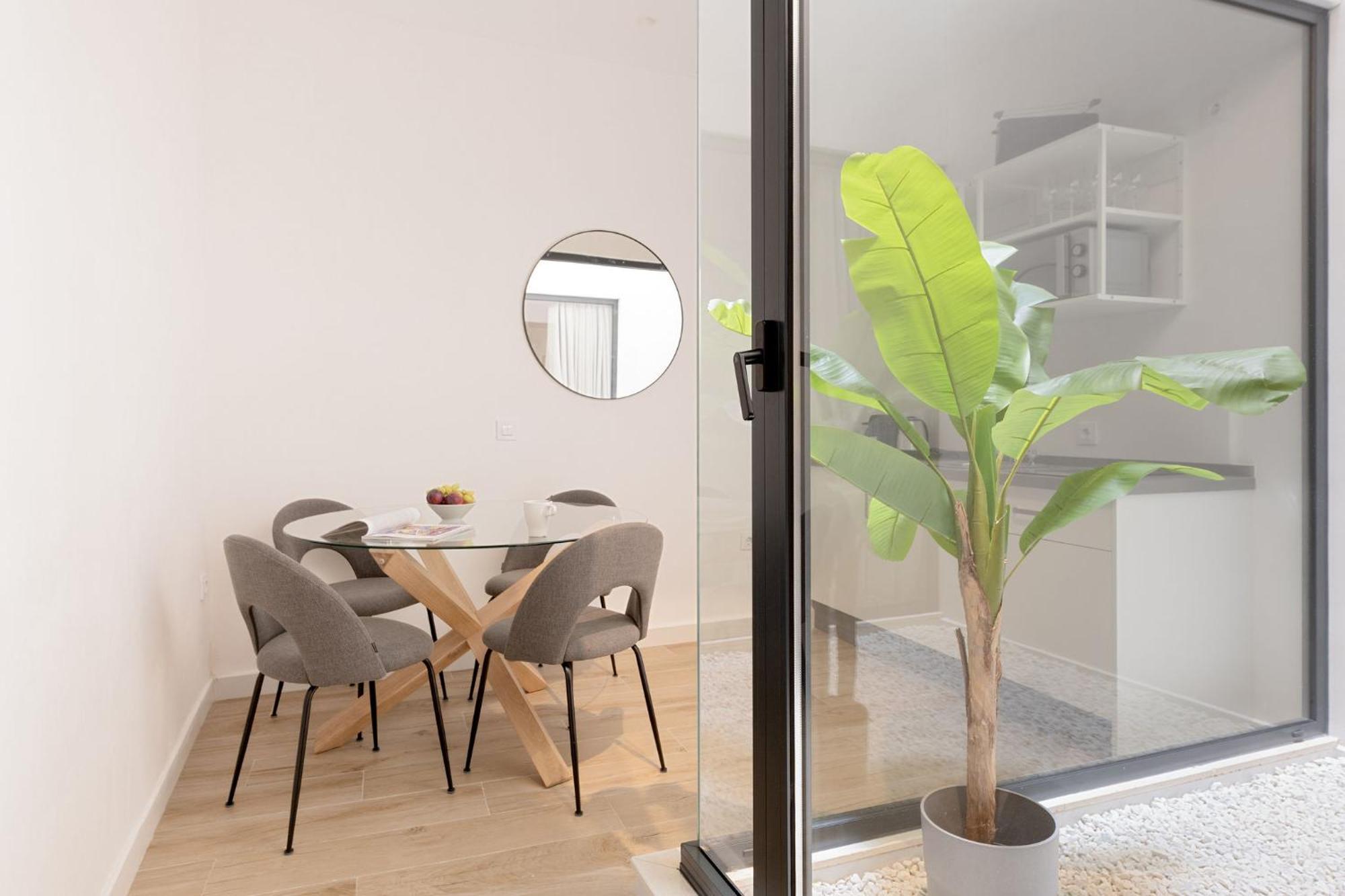 Santa Ana 18 Suite Apartments Seville Ngoại thất bức ảnh