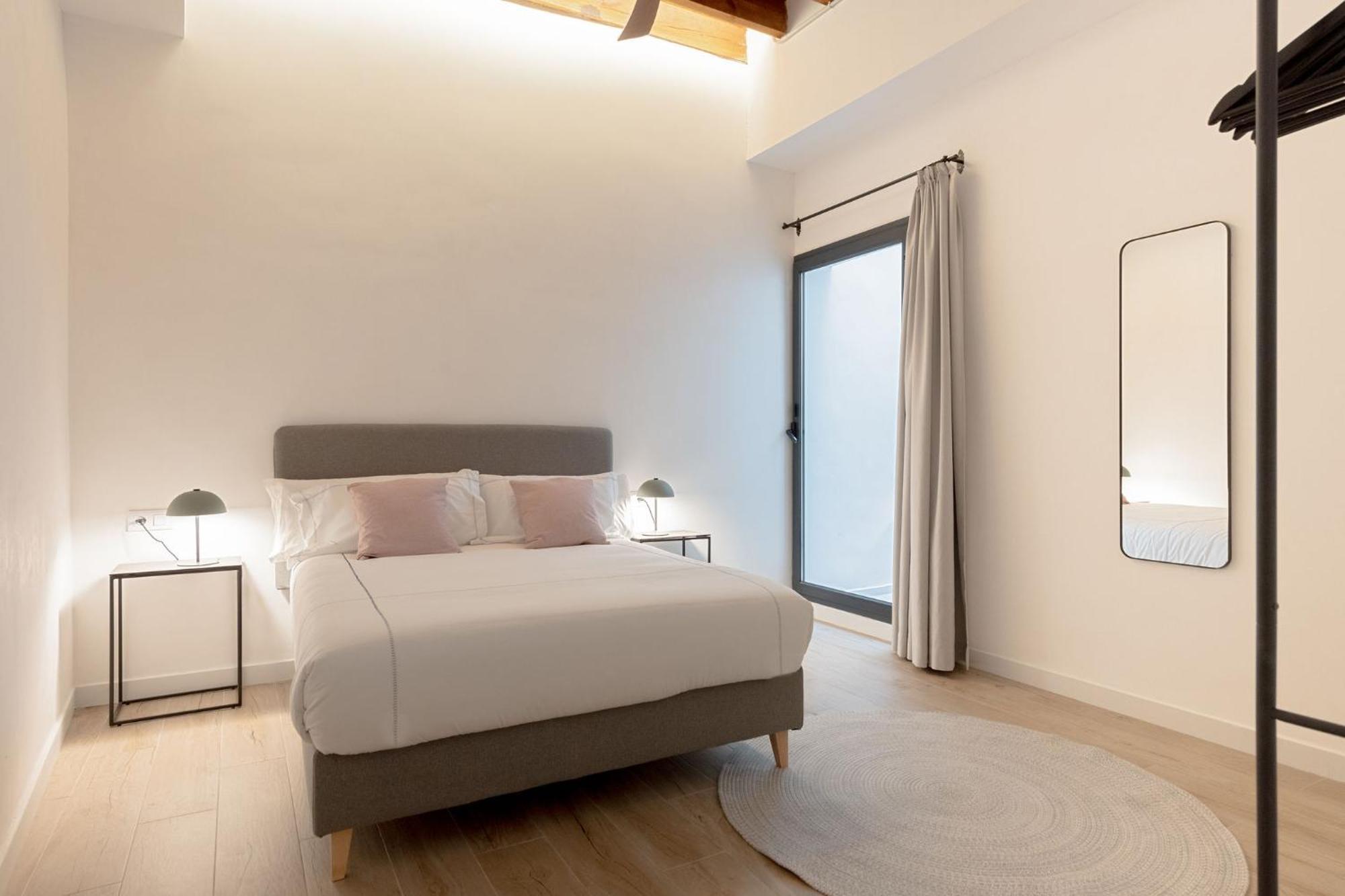Santa Ana 18 Suite Apartments Seville Ngoại thất bức ảnh